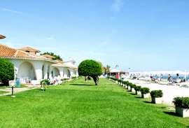 offerte per le vacanze delle famiglie con bambini a luglio in strutture a quattro e tre stelle al mare